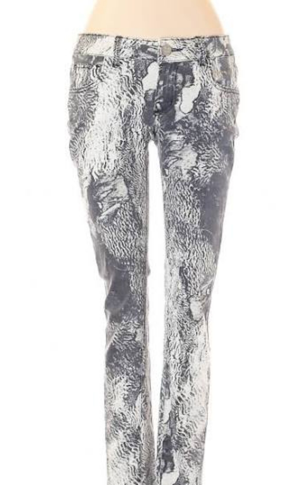Romeo & Juliet Couture Jeans / Jeggings